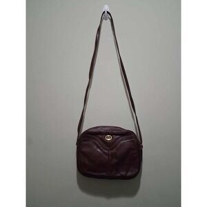 Aigner Burgundy Leather Crossbody‎ Bag Vintage Logo Zipper Closure